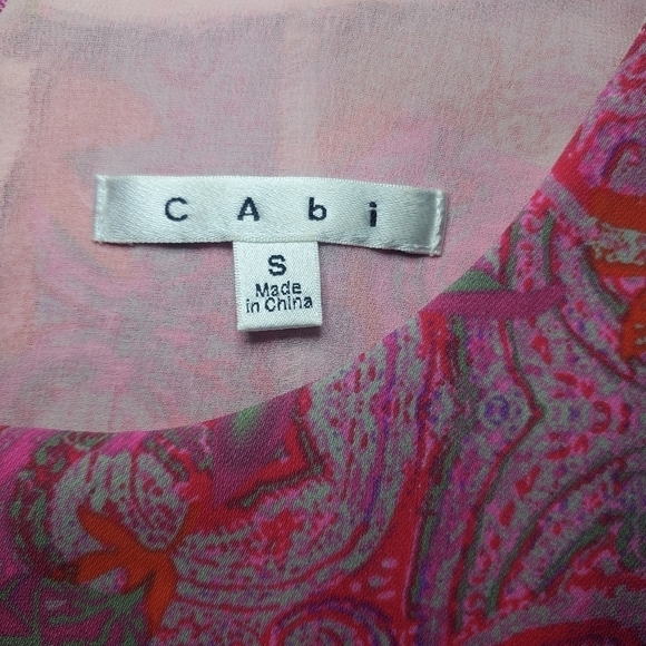 Cabi 127 Pink Jubilee Printed Sleeveless Blouse Sz S - Picture 9 of 10